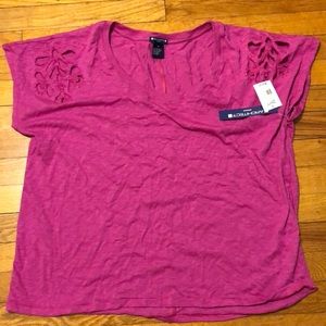 Short sleeve magenta top